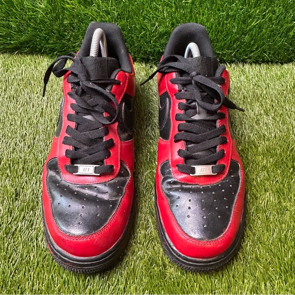 Nike Air Force 1 Low Bred‎ Red Black Sneakers 315122-001 Mens 10.5